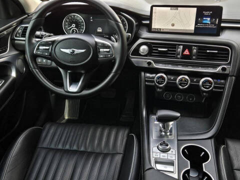 2022 Genesis G70