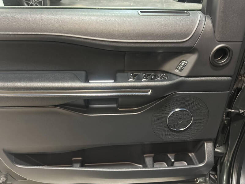 2023 Ford Expedition XL