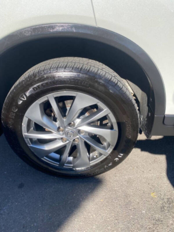 2015 Nissan Rogue SL