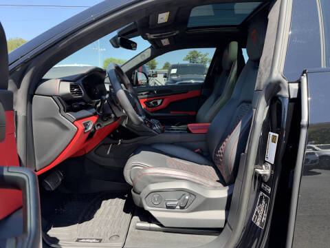 2021 Lamborghini Urus