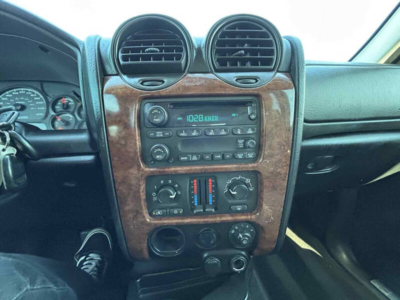 2005 Isuzu Ascender LS 5 Passenger