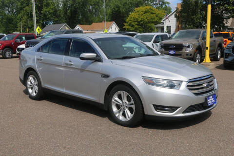 2017 Ford Taurus SEL