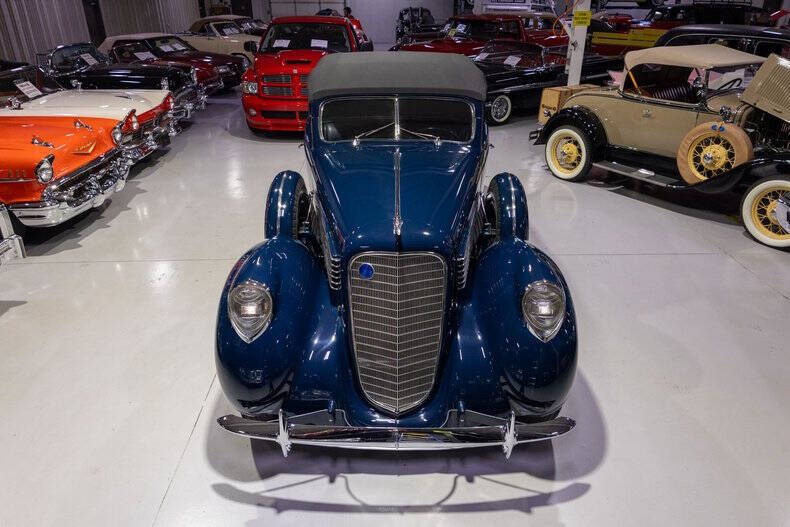 1939 Lincoln Model K 413-B Convertible Seda