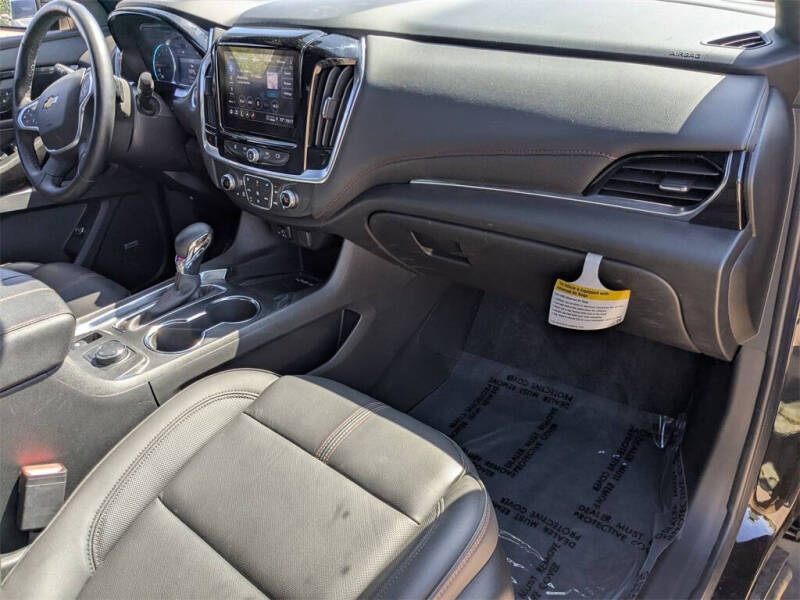 2023 Chevrolet Traverse RS