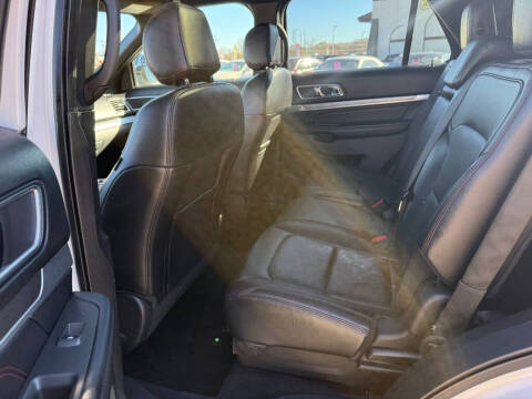 2016 Ford Explorer Sport