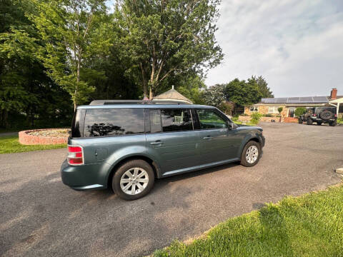 2010 Ford Flex SE
