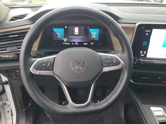 2024 Volkswagen Atlas SE