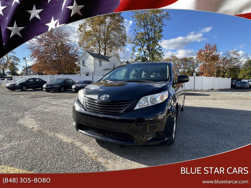 2015 Toyota Sienna L's photo