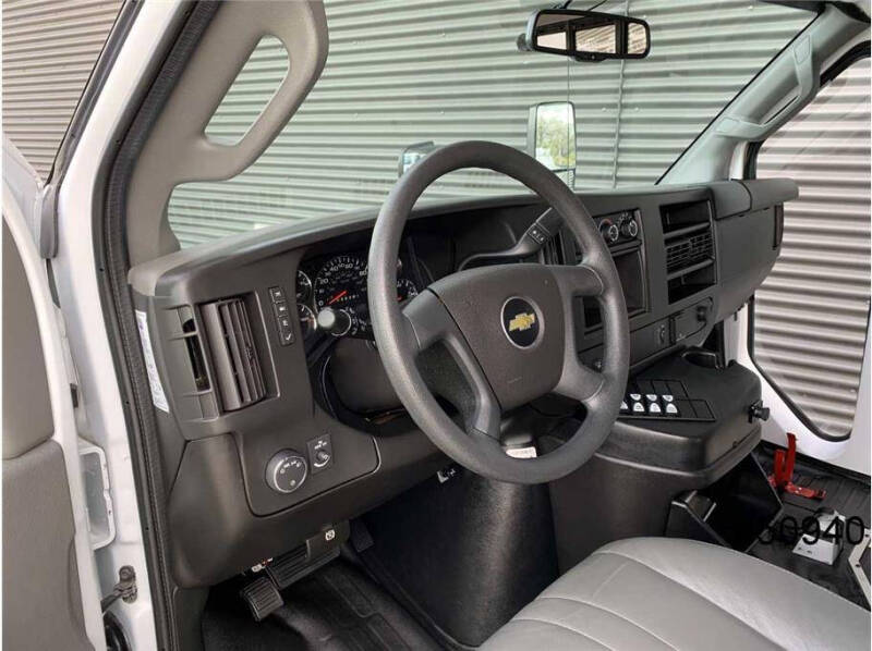 2017 Chevrolet Express 3500