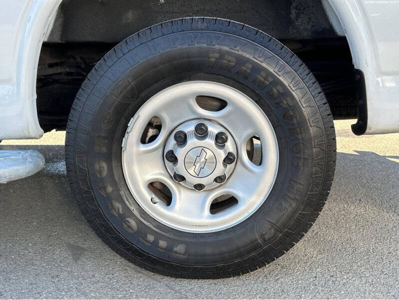 2020 Chevrolet Express 2500