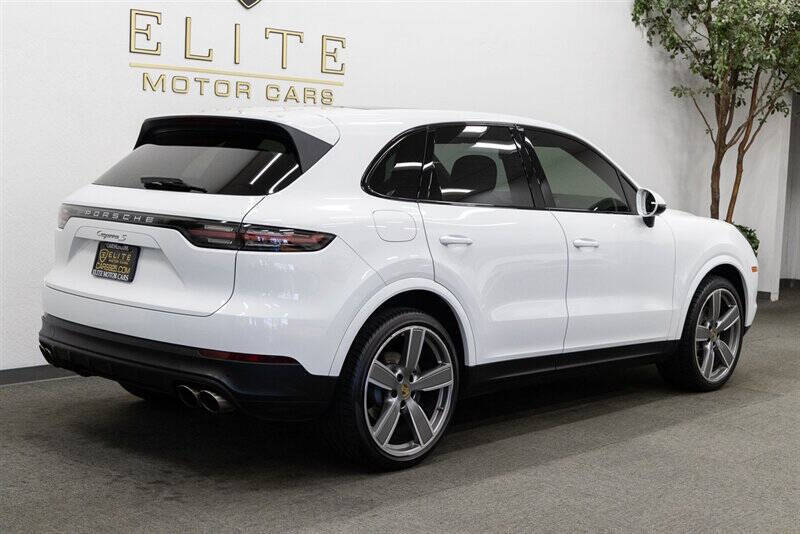 2019 Porsche Cayenne S