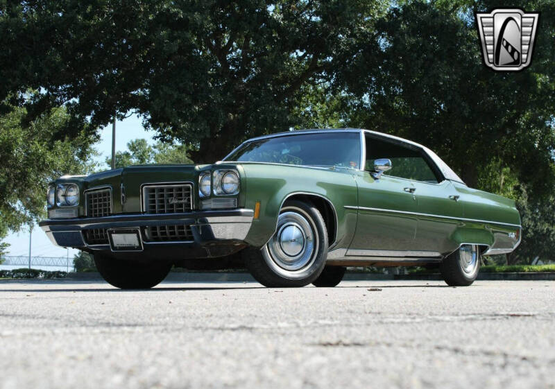 1972 Oldsmobile Ninety Eight LS