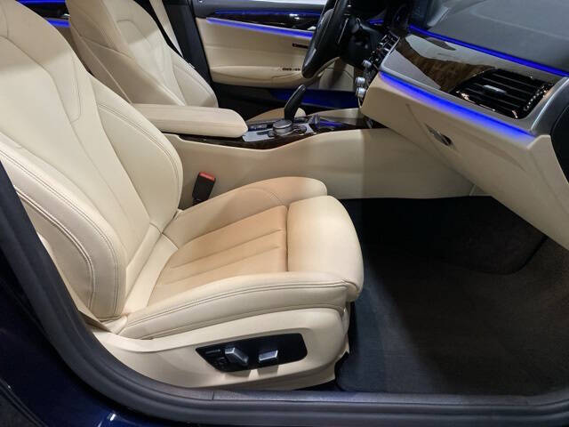 2020 BMW 5 Series 530i