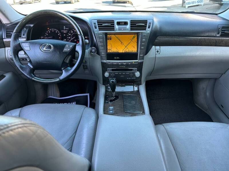 2010 Lexus LS 460