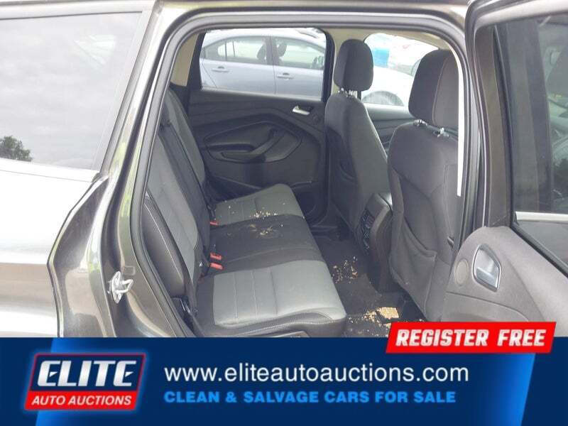 2016 Ford Escape SE