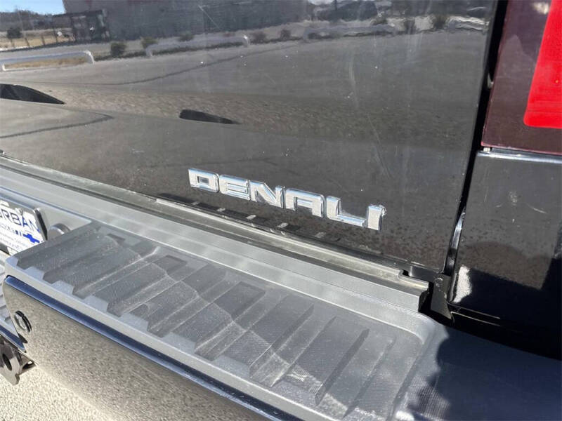 2015 GMC Sierra 2500HD Denali