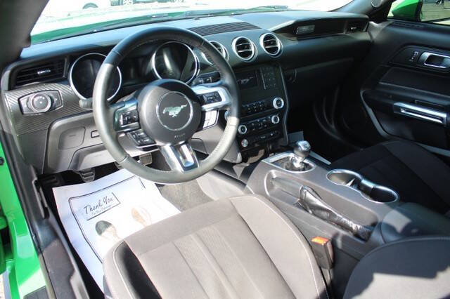 2019 Ford Mustang