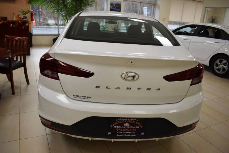 2019 Hyundai Elantra