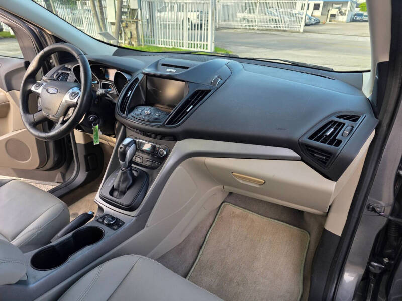 2014 Ford Escape SE