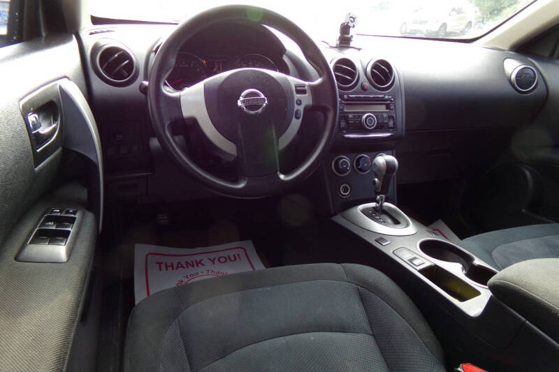 2013 Nissan Rogue SV