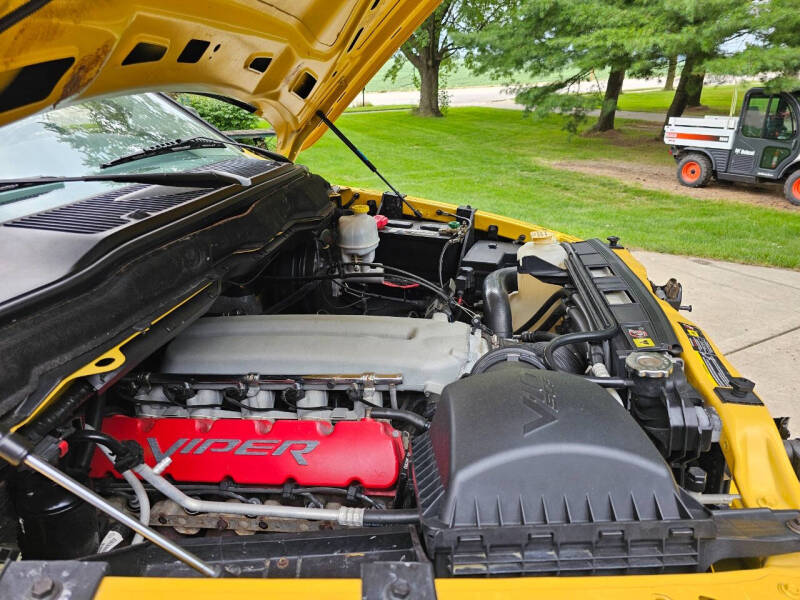 2005 Dodge Ram 1500 SRT-10