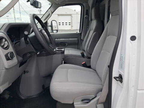 2025 Ford E-Series