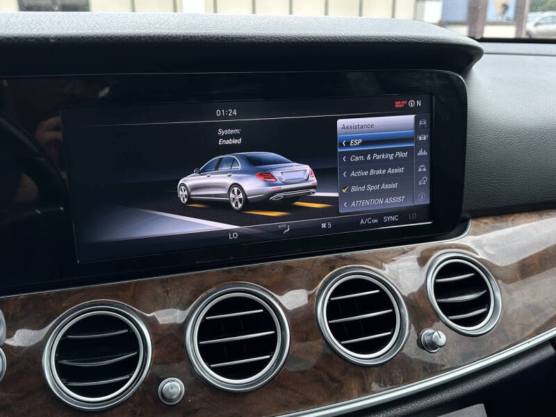 2017 Mercedes-Benz E-Class E 300 4MATIC