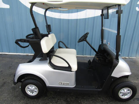 2017 E-Z-GO RXV