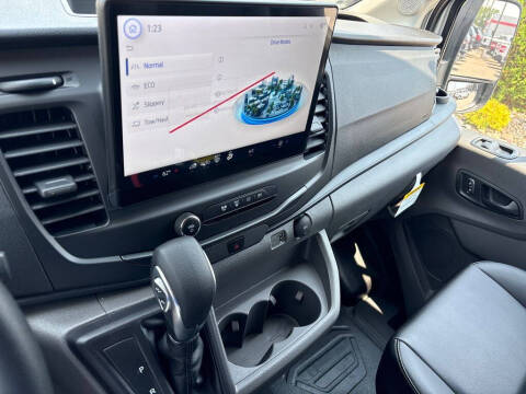 2026 Ford Transit 250