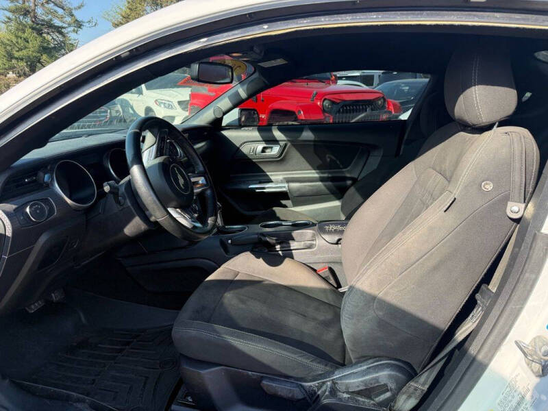 2019 Ford Mustang