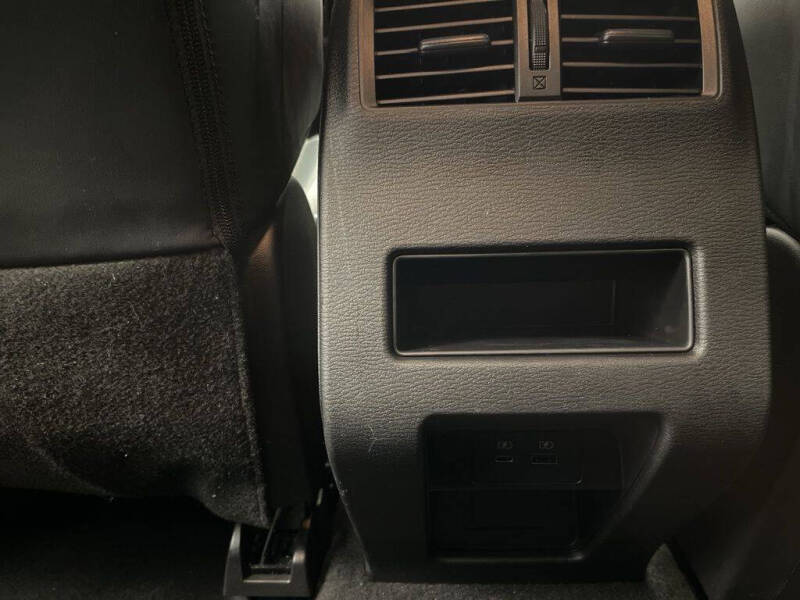 2024 Mitsubishi Outlander SE Black Edition