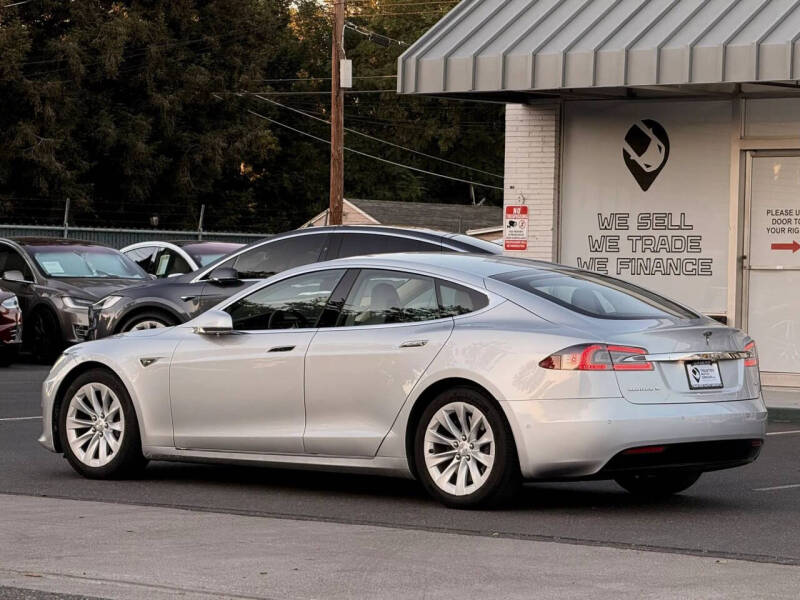 2016 Tesla Model S