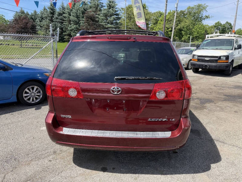 2007 Toyota Sienna CE 7-Passenger