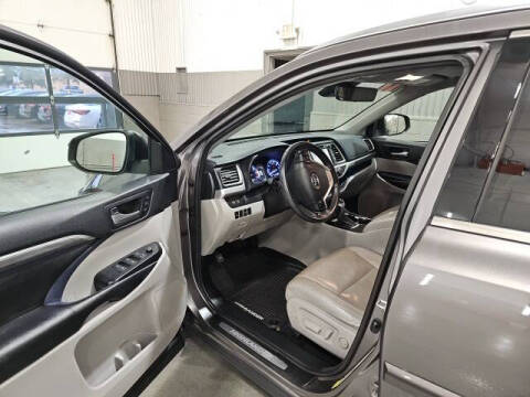 2017 Toyota Highlander Limited