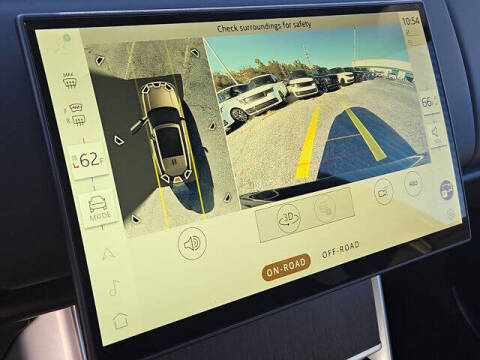 2025 Land Rover Range Rover P400 SE