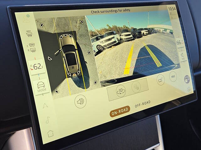 2025 Land Rover Range Rover P400 SE