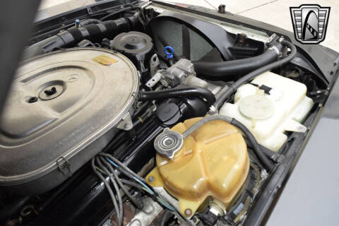 1988 Mercedes-Benz 560-Class 560 SL