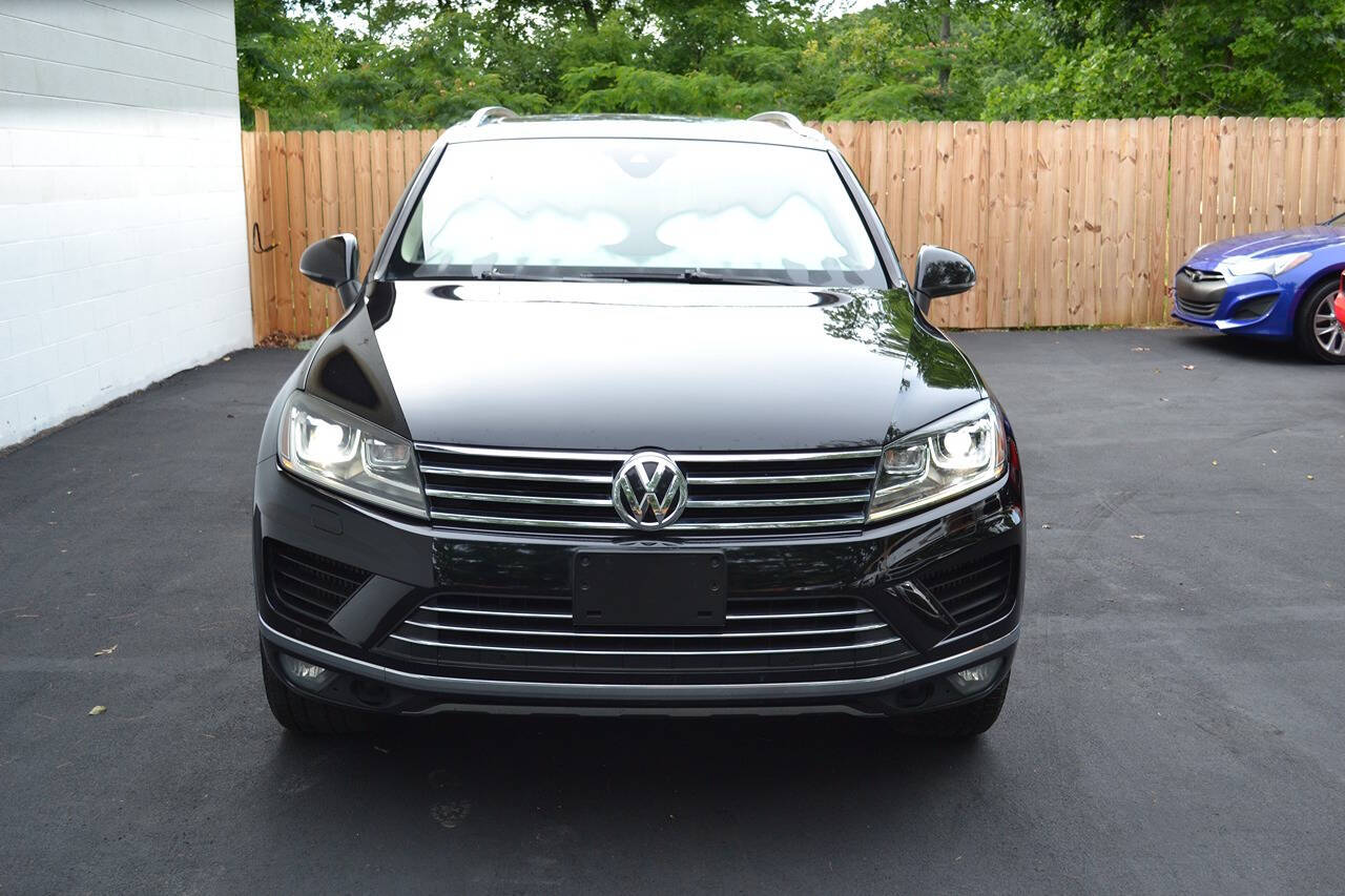 2016 Volkswagen Touareg for sale at Knox Max Motors LLC in Knoxville, TN