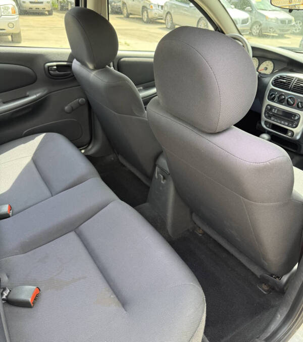 2003 Dodge Neon SXT