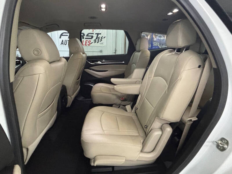 2020 Buick Enclave Essence