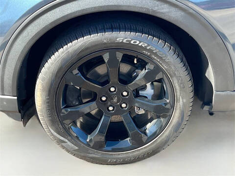 2024 Ford Explorer ST-Line