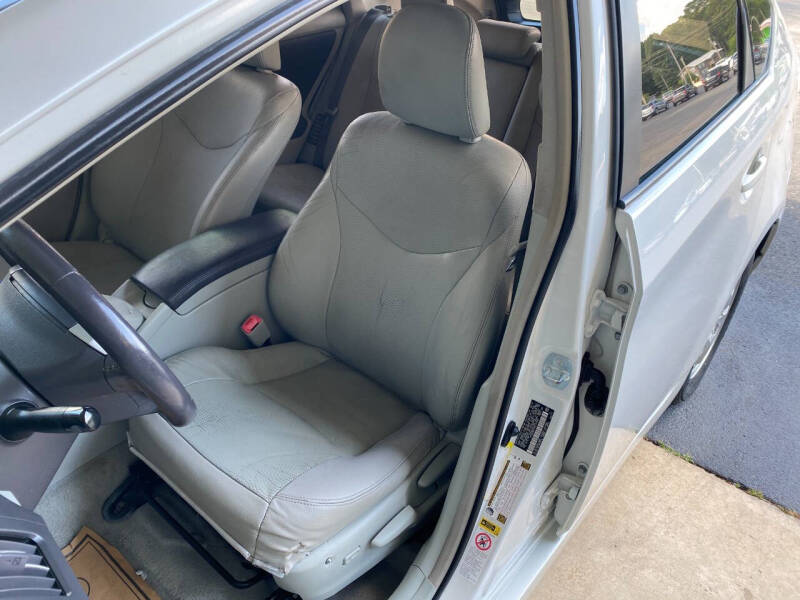 2010 Toyota Prius I