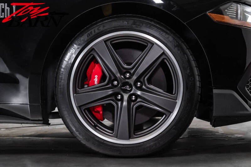 2022 Ford Mustang Mach 1