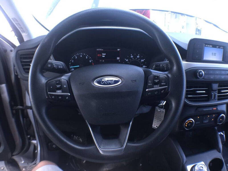 2022 Ford Escape S