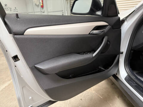 2015 BMW X1 sDrive28i