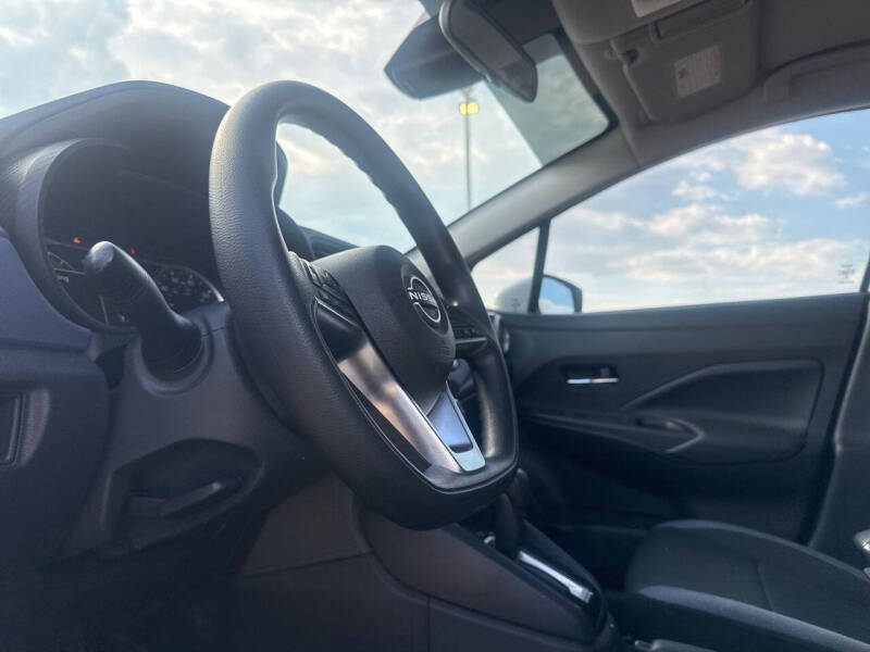 2024 Nissan Versa SV