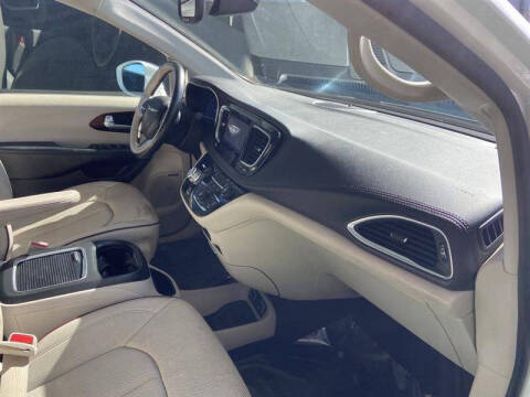 2017 Chrysler Pacifica Limited