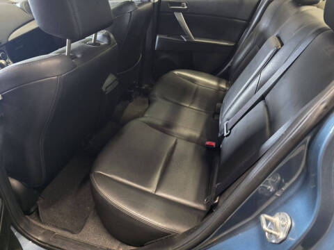 2011 Mazda MAZDA3 s Grand Touring