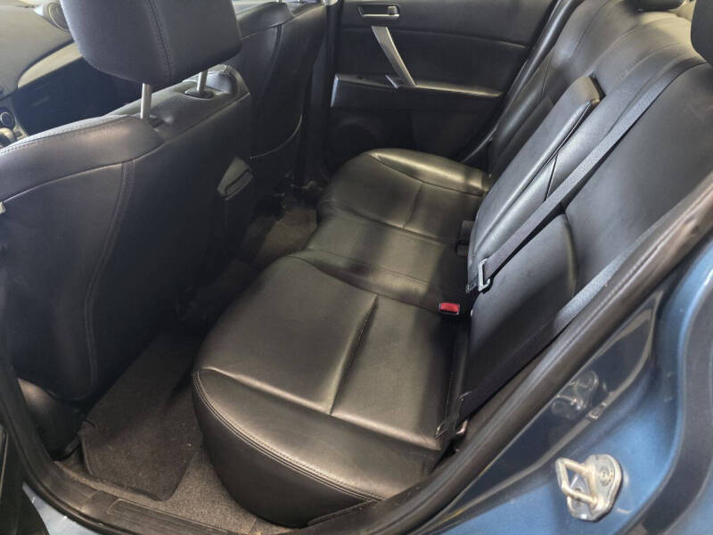 2011 Mazda MAZDA3 s Grand Touring