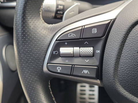 2025 Genesis G70